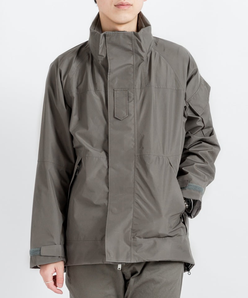 HIKER JACKET POLY TAFFETA WITH GORE-TEX 2L ■SALE■(セメント-1)