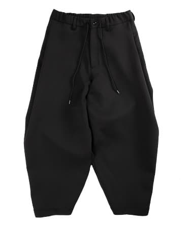 PE TRIPLE CLOTH SIDE PLEATED WIDE TAPERED PANTS
