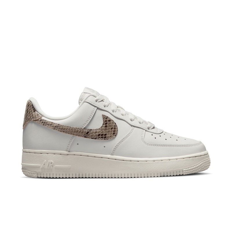 NIKE WMNS AIR FORCE1 '07