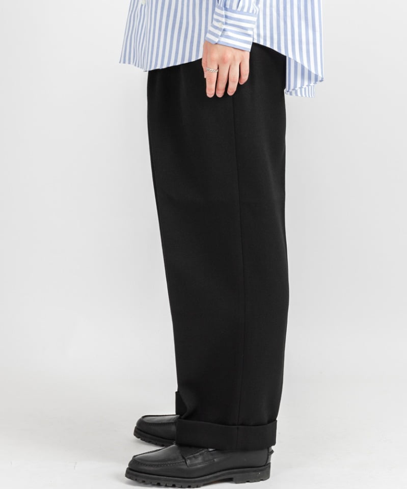 MARKAWARE】DOUBLE PLEATED CLASSIC WIDE TROUSERS - ORGANIC WOOL