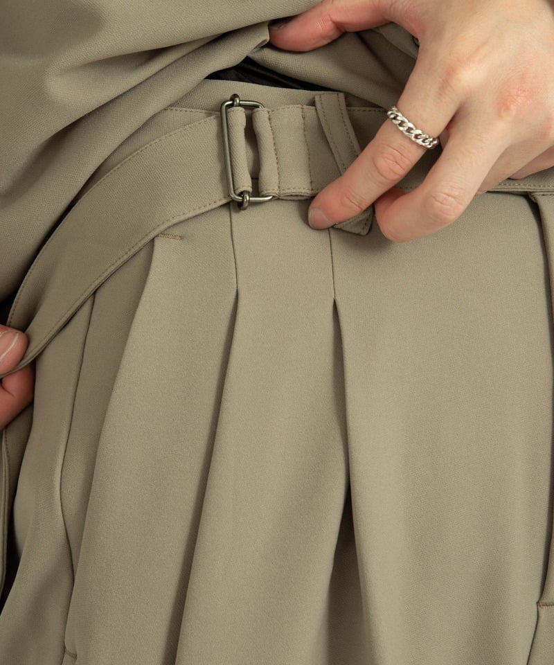ATTACHMENT】PE STRETCH DOUBLE CLOTH TWO PLEATS TAPERED FIT