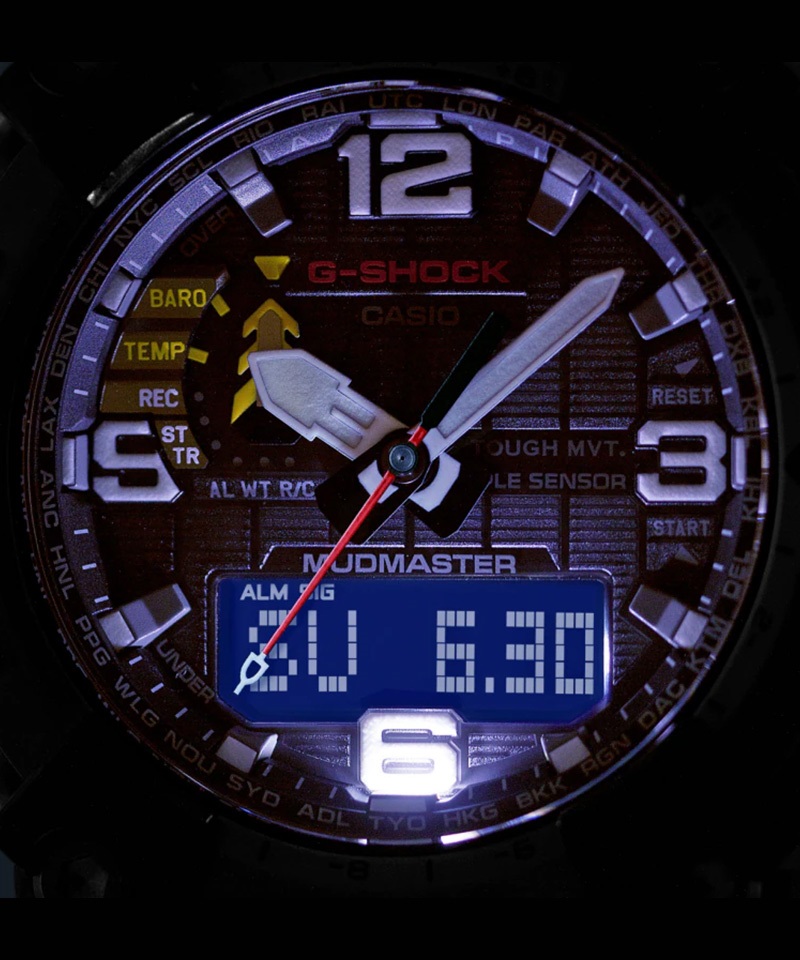 極美品 カシオ CASIO G-SHOCK Gショック GWG-2000-1A3JF 腕時計 MUDMASTER マッドマスター ソーラー電波 クォーツ シルバー、ブラック、カーキ